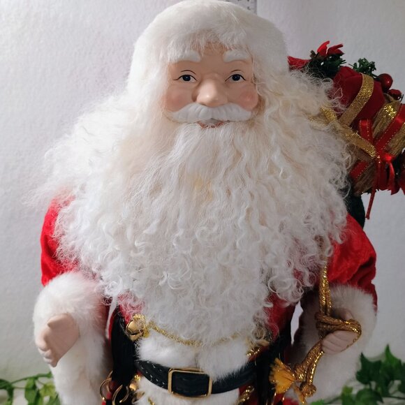 EUC: Vintage Santa Claus approx 17 in Red & Green Hand Porcelain Collectible - Picture 4 of 9